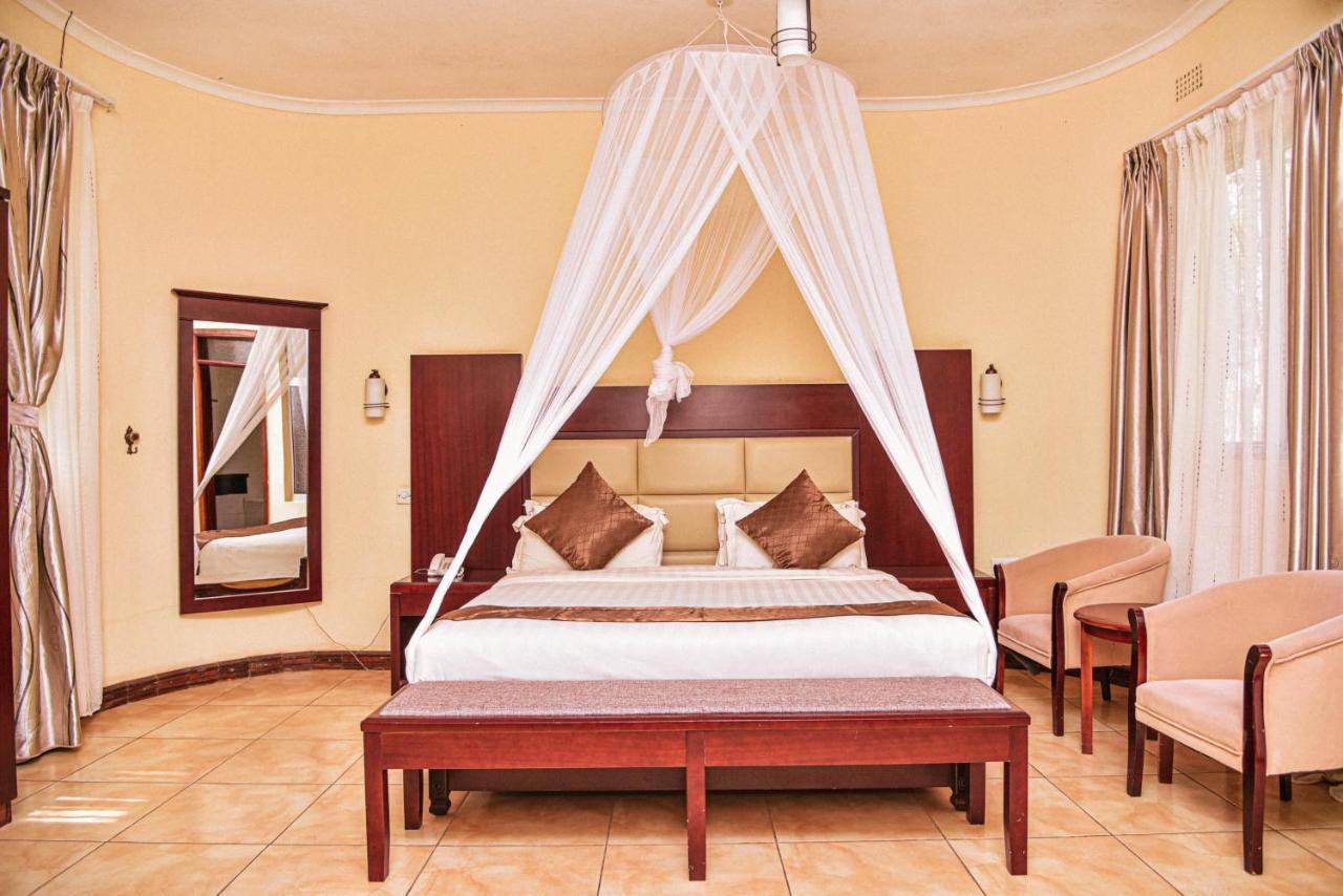 Chamba Valley Exotic Hotel Lusaka Zewnętrze zdjęcie