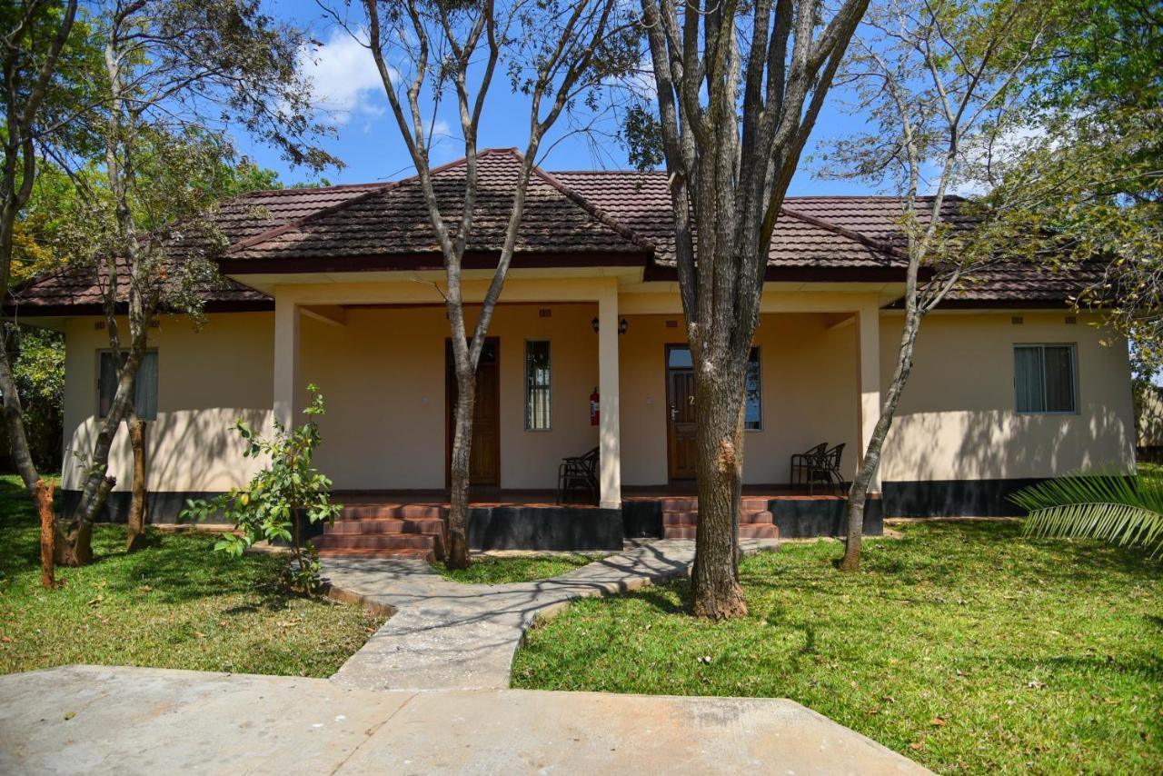 Chamba Valley Exotic Hotel Lusaka Zewnętrze zdjęcie