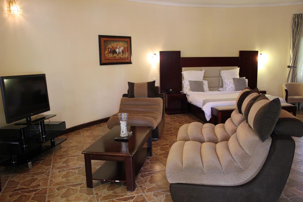 Chamba Valley Exotic Hotel Lusaka Zewnętrze zdjęcie